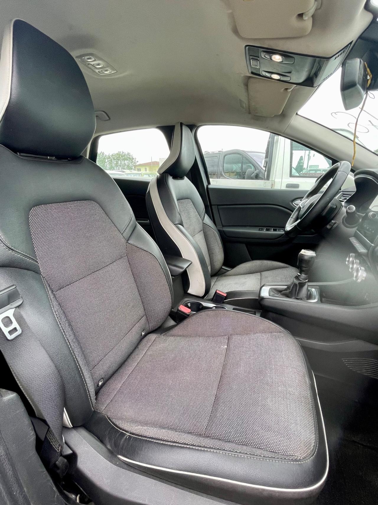 Renault Captur TCe 100 CV GPL Intens