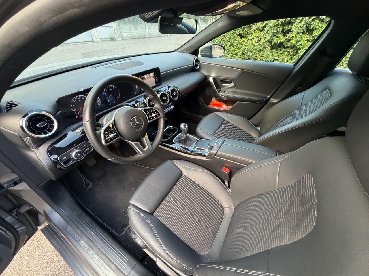 Mercedes-Benz A 180 Sport #11425