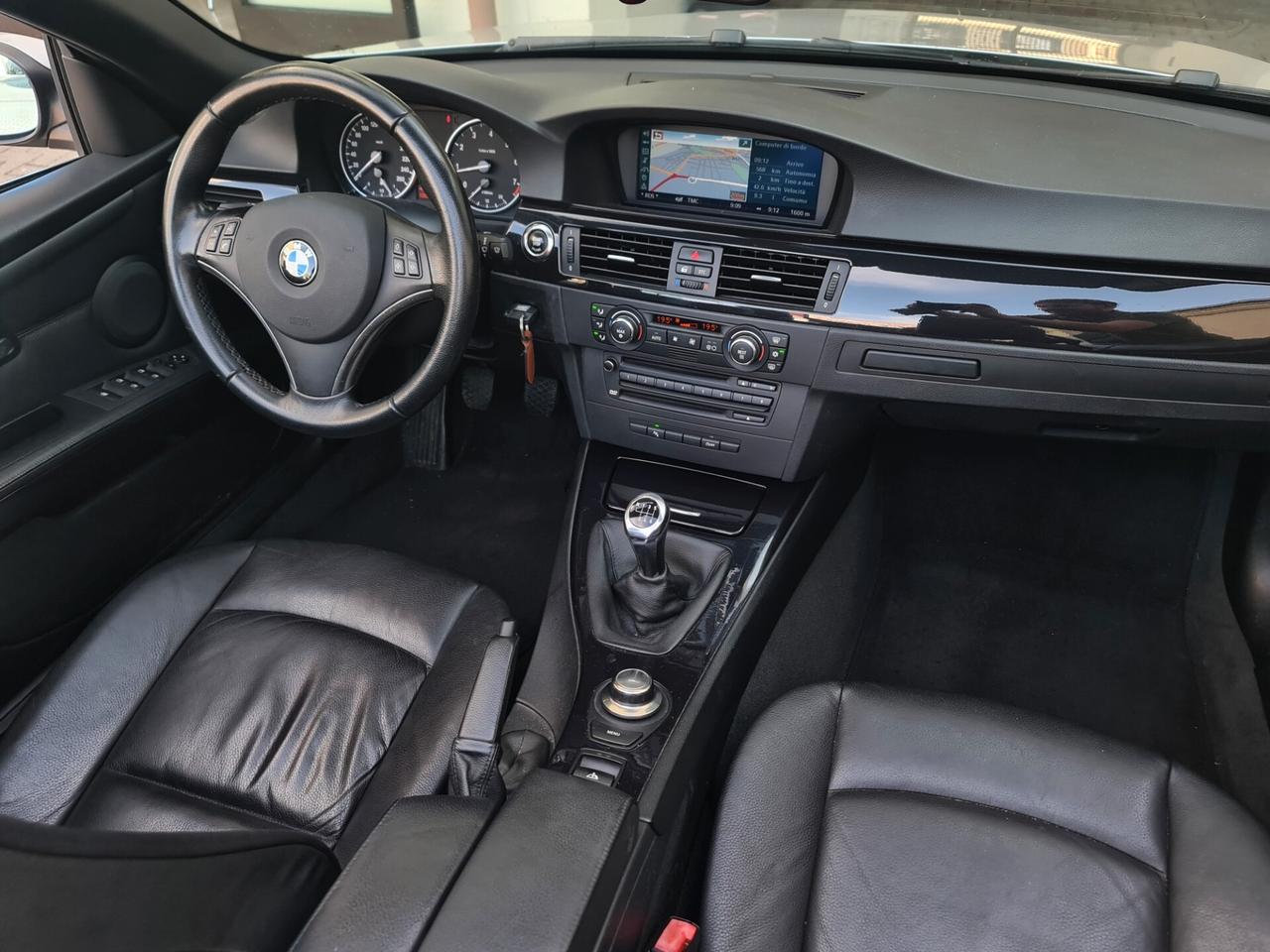 Bmw 320i cat Cabrio Futura - Km. certif.