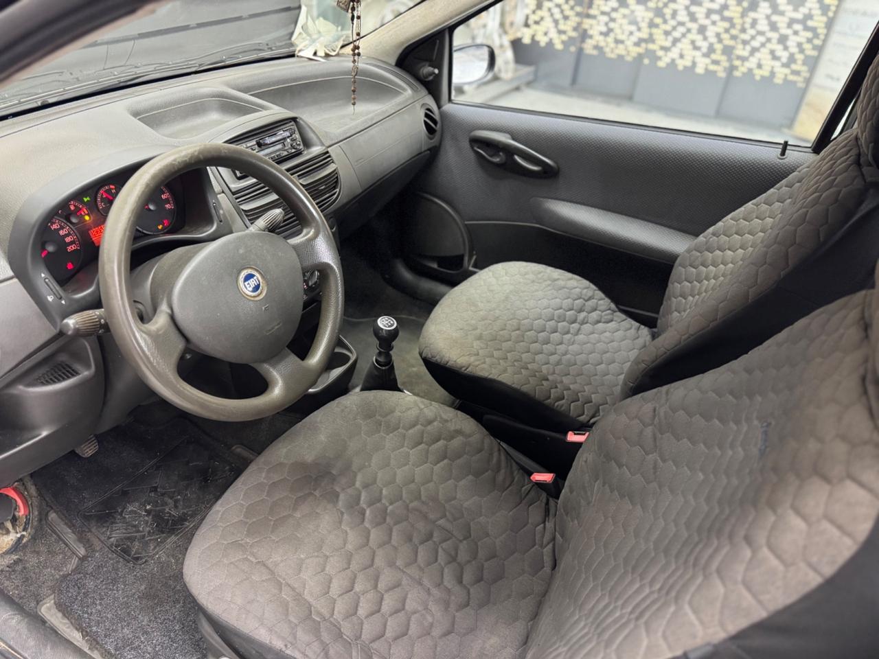 Fiat Punto 1.2 Benzina ADATTA NEOPATENTATI