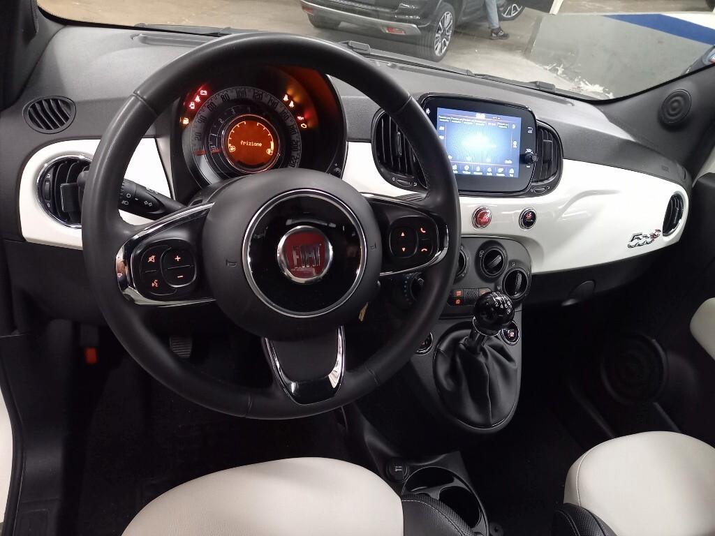 Fiat 500 C 1.0 Hybrid Dolcevita