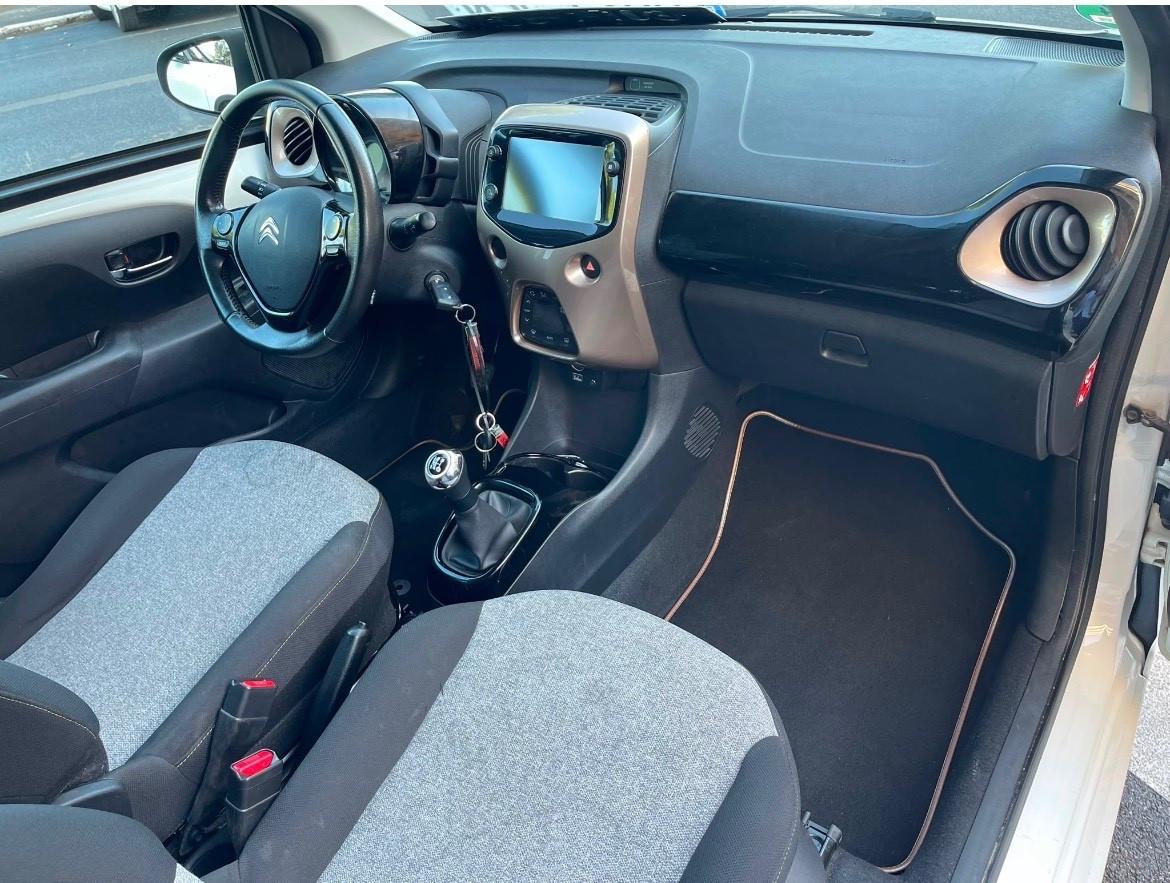 Citroen C1 VTi 72 S&S 3 porte Shine