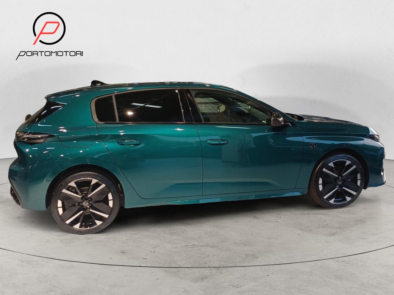 PEUGEOT New Peugeot 308 BL GT Hybrid 145CV Automatico