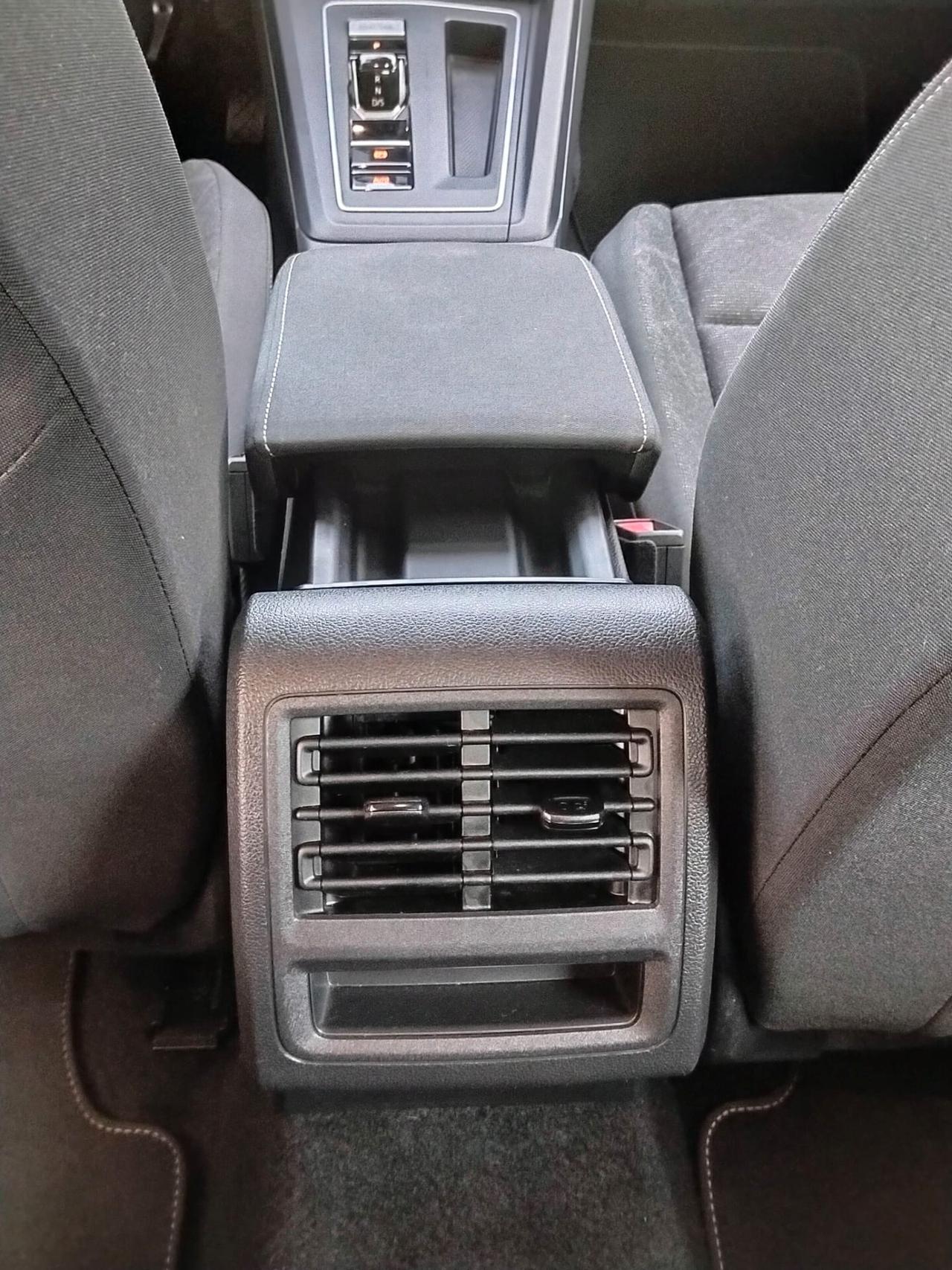 Volkswagen Golf 2.0 TDI DSG SCR Style