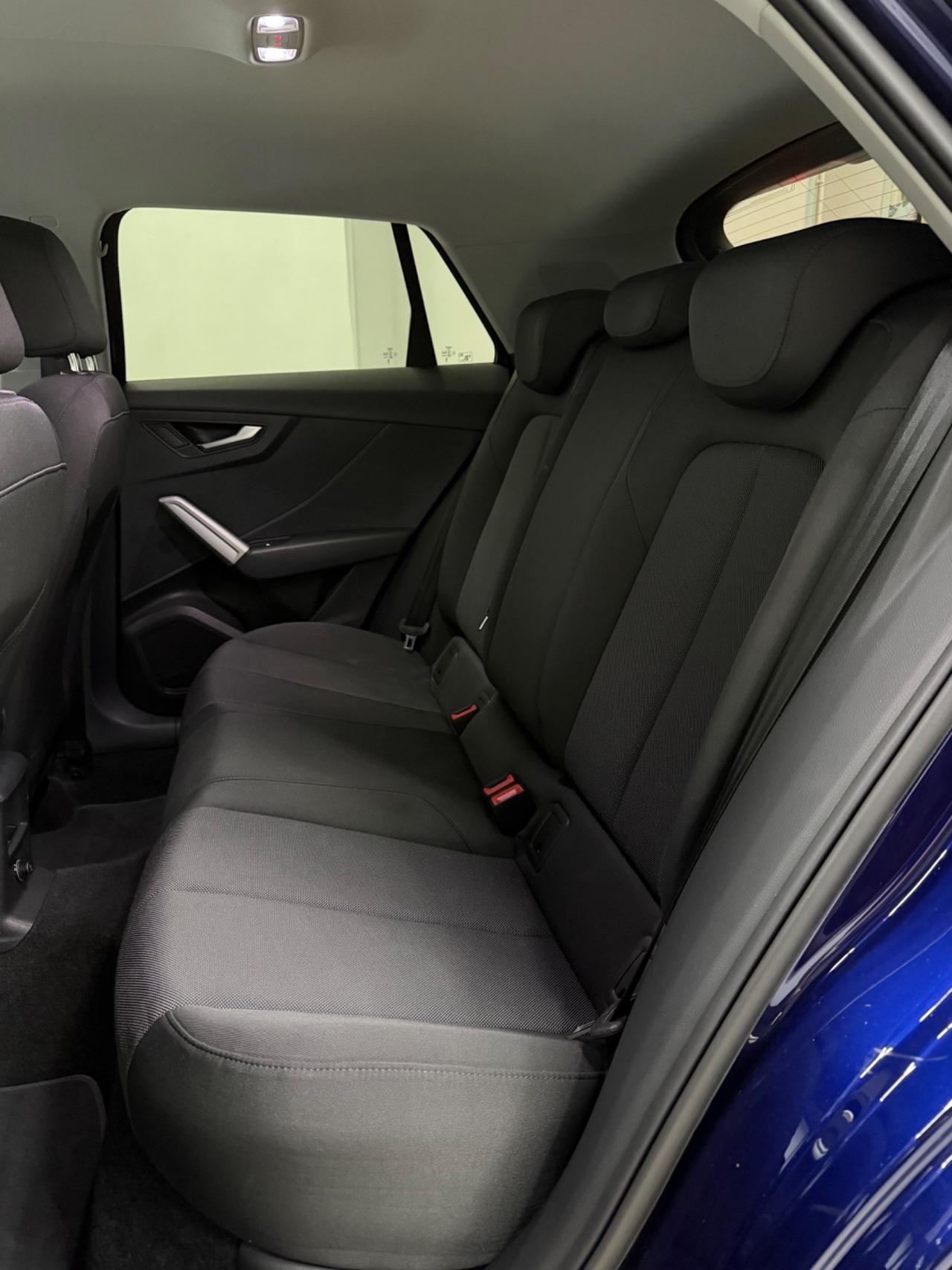 Audi Q2 30 TDI S tronic Identity Black