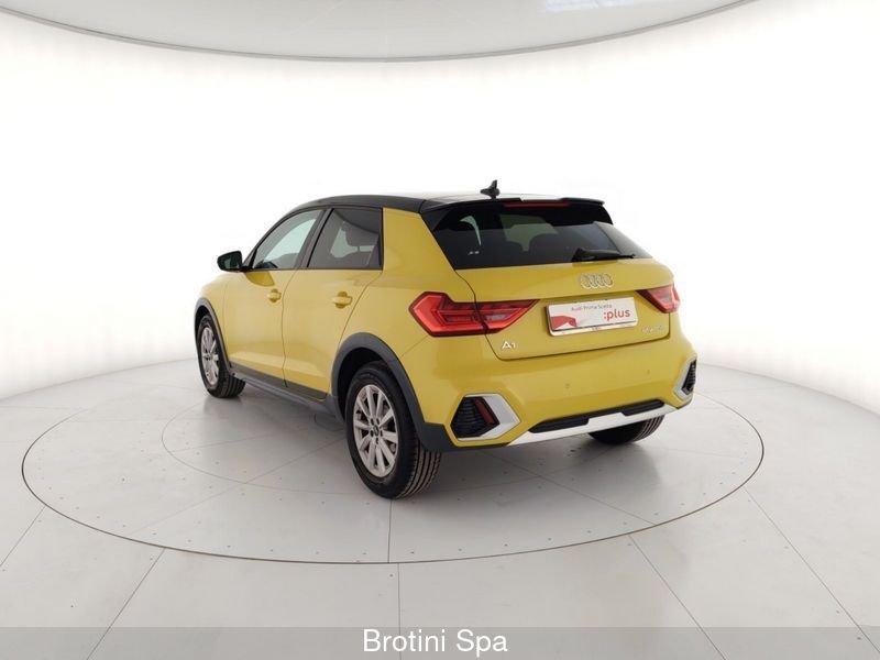 Audi A1 A1 citycarver 30 TFSI Admired