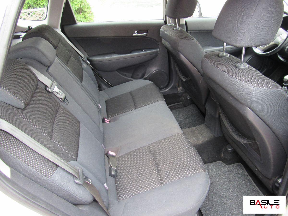 HYUNDAI - i30 Station Wagon - 1.6 CRDi 90CV 6m Comfort