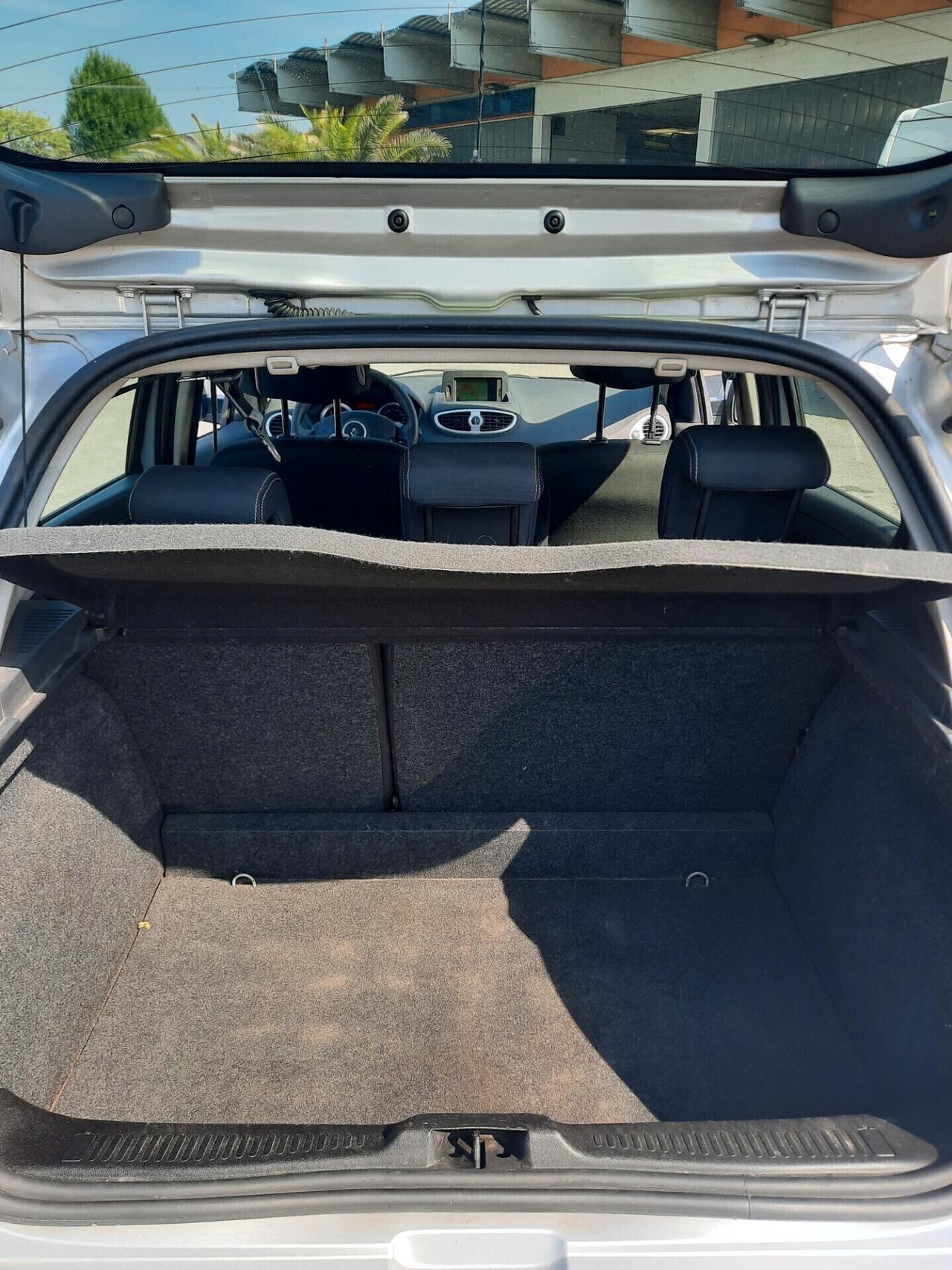 Renault Clio 1.5 dCi 65CV 5 porte OK NEOPATENTATI