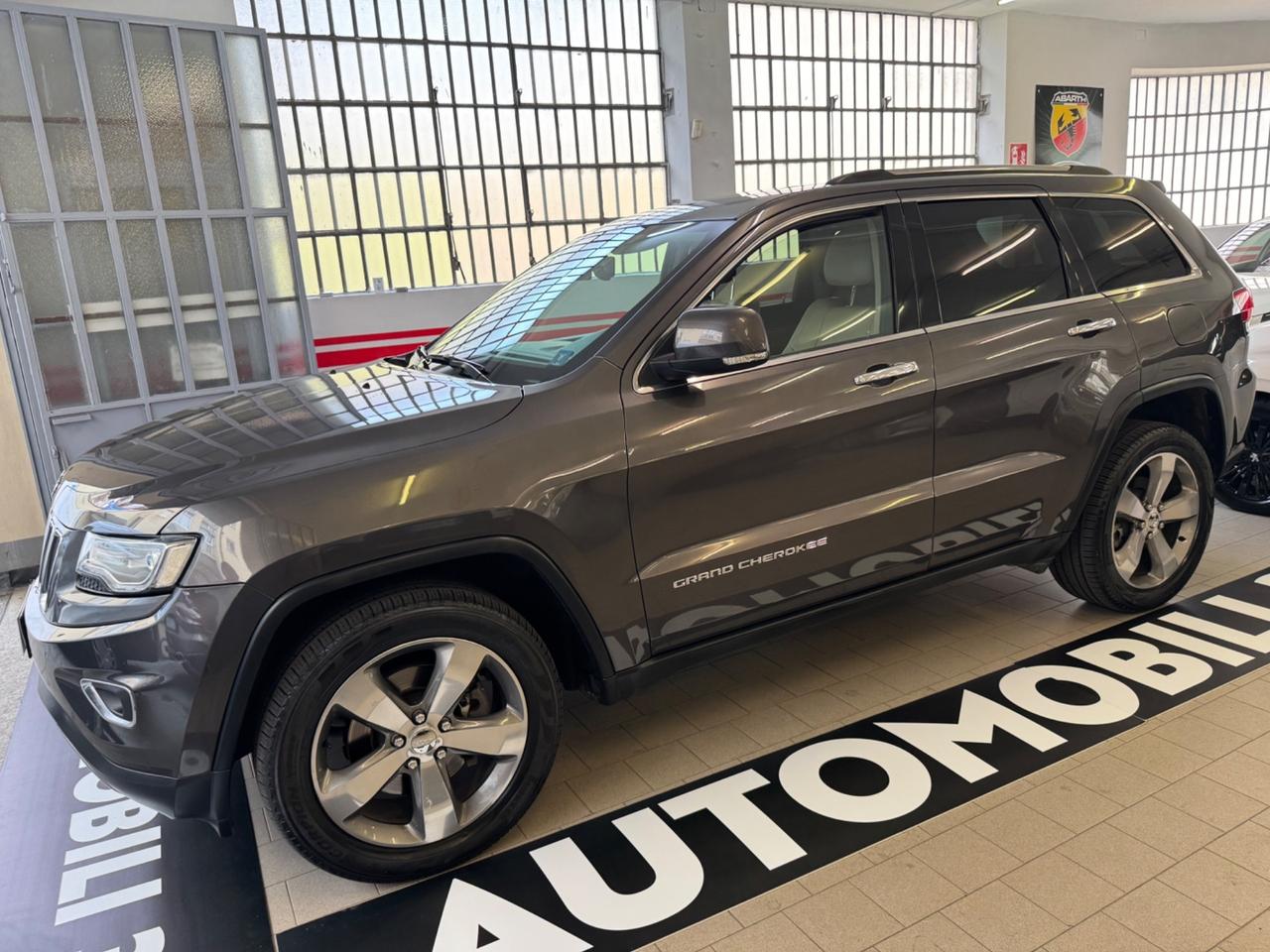 Jeep Grand Cherokee Grand Cherokee 3.0 V6 CRD 250 CV Multijet II Limited