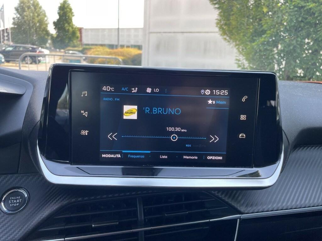 Peugeot 2008 1.2 PureTech Allure Navi Pack EAT