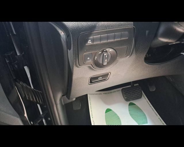MERCEDES-BENZ Vito 114 cdi long tourer pro auto-DETAX