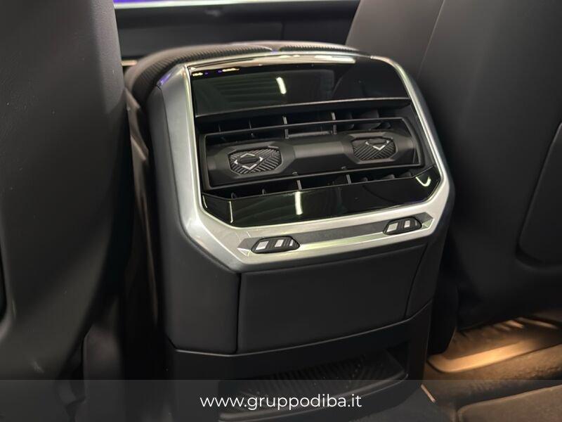 BMW Serie 7 G70 2022 740d mhev xdrive MSport Pro auto