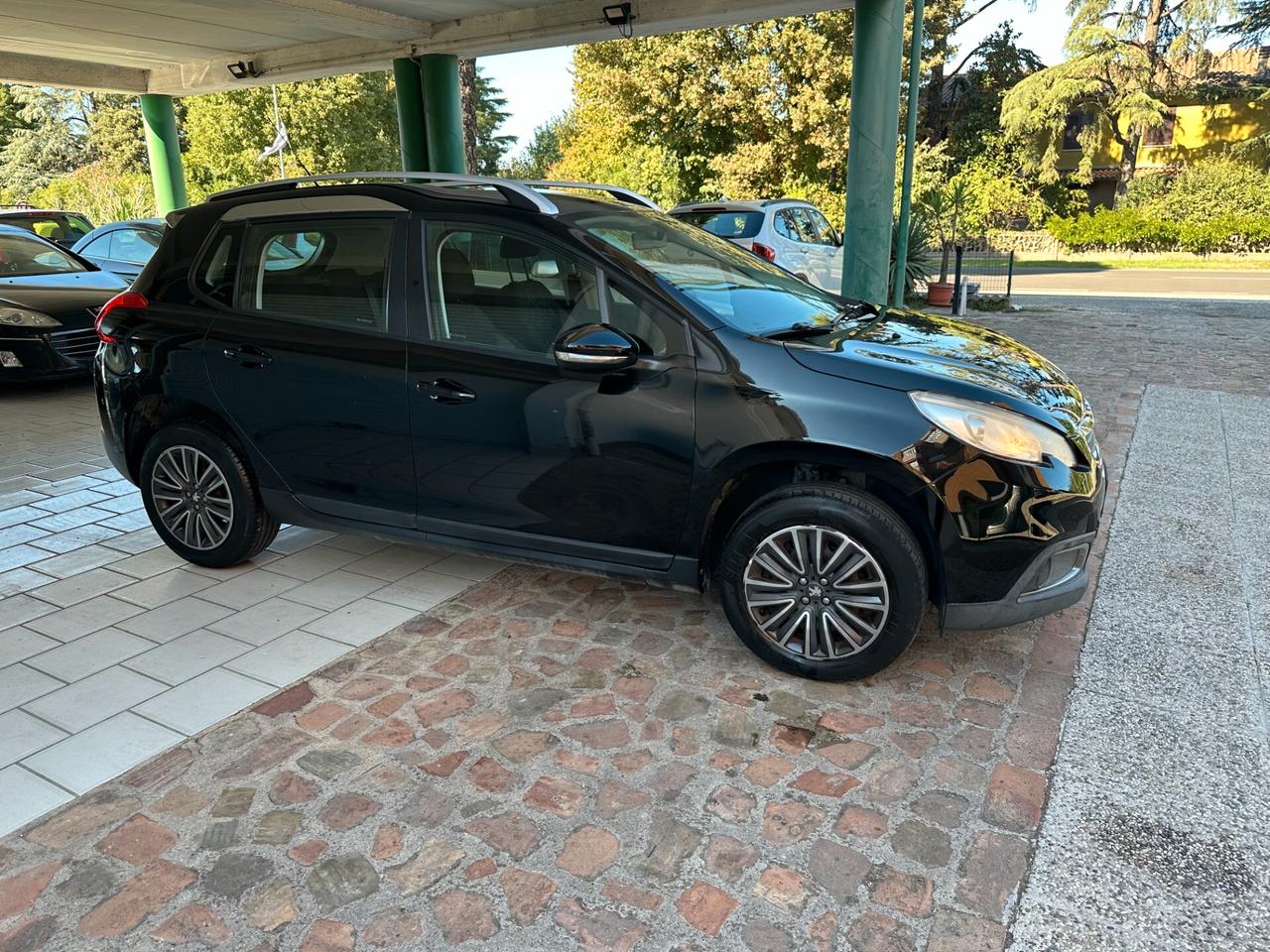 Peugeot 2008 1.2 Neopatentati