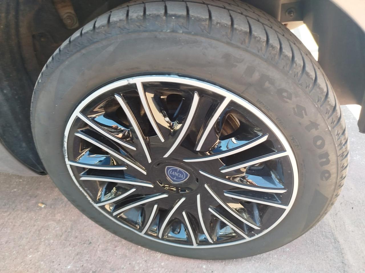 LANCIA YPSILON 1.0-HIBRID *PREZZO VERO* UNIPRO' KM CERTI- GARANZIA 12 MESI