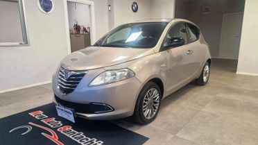 Lancia Ypsilon 1.2 69 CV S&S Gold