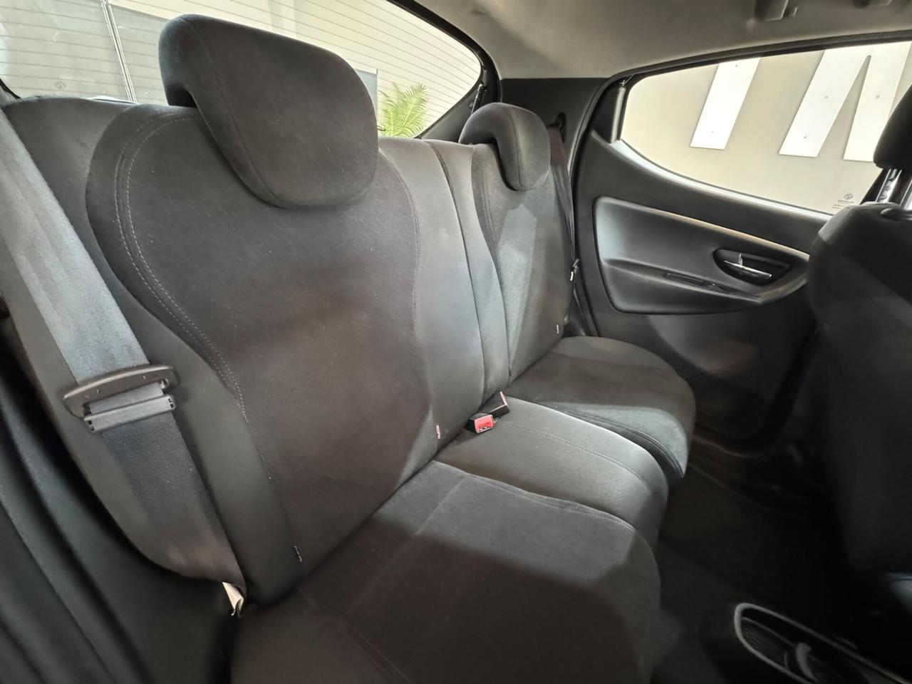Lancia Ypsilon 1.3 MJT 16V 95 CV 5 porte S&S Gold