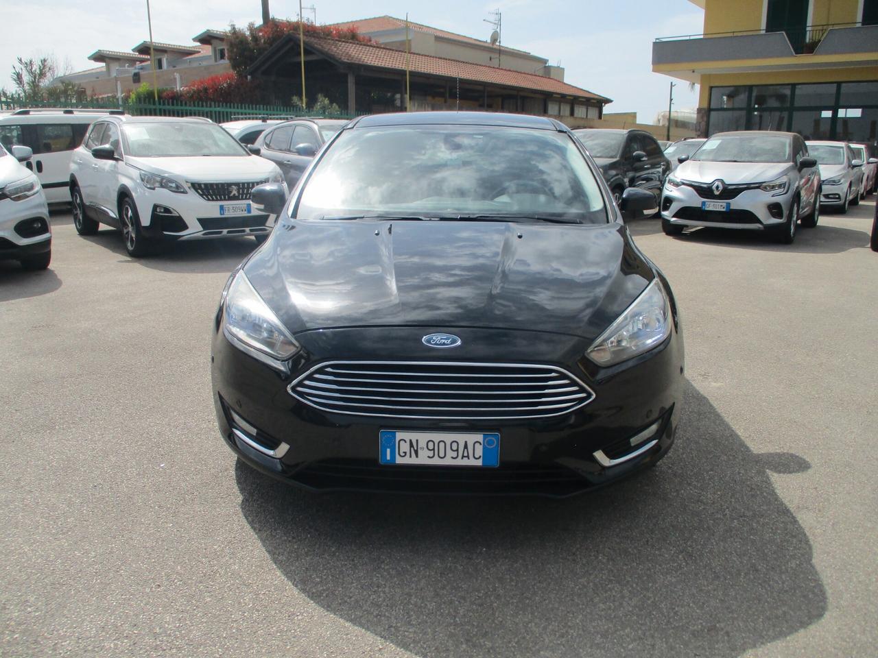 Ford Focus Ford Focus 1.5 TDCI 120CV E6 TITANIUM NAVI/PDC/XENON KM CERTI