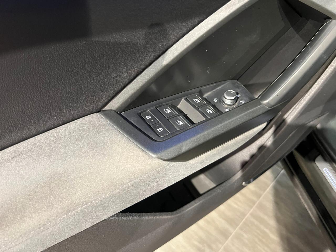 Audi Q3 35 TDI S tronic 3x S line FULL