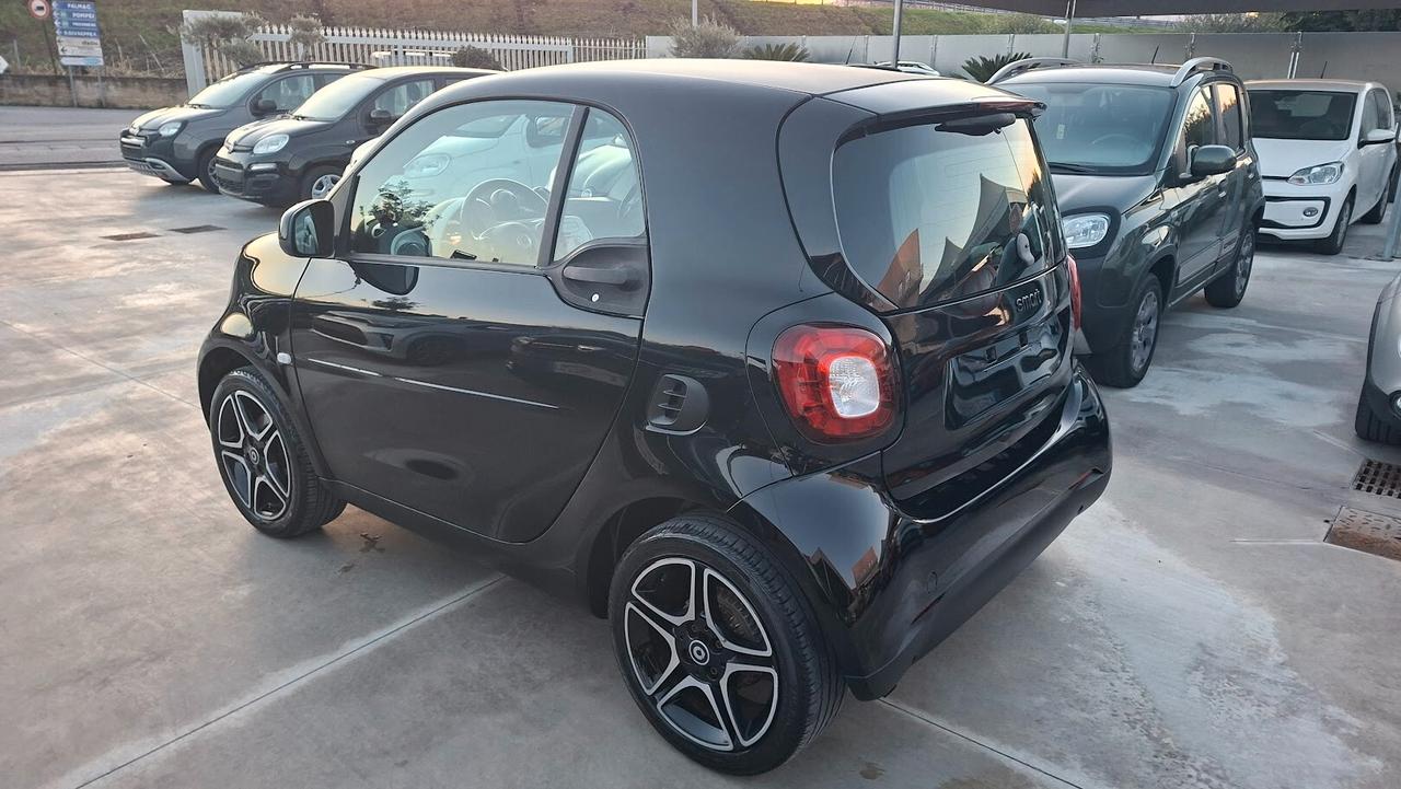 Smart ForTwo 70 1.0 Benzina 2016