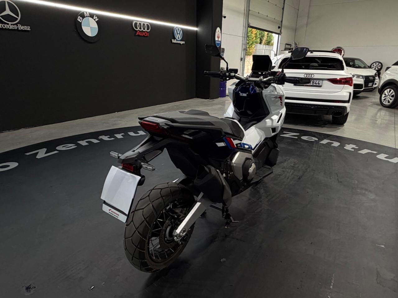 Honda X-ADV 750