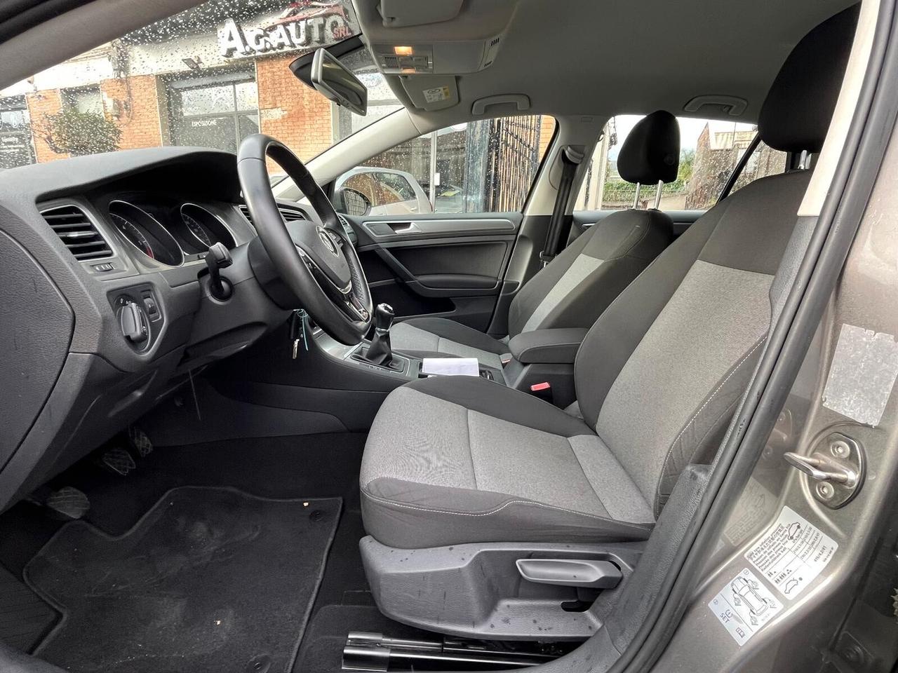 Volkswagen Golf 1.6 TDI 5p. Highline BlueMotion Technology