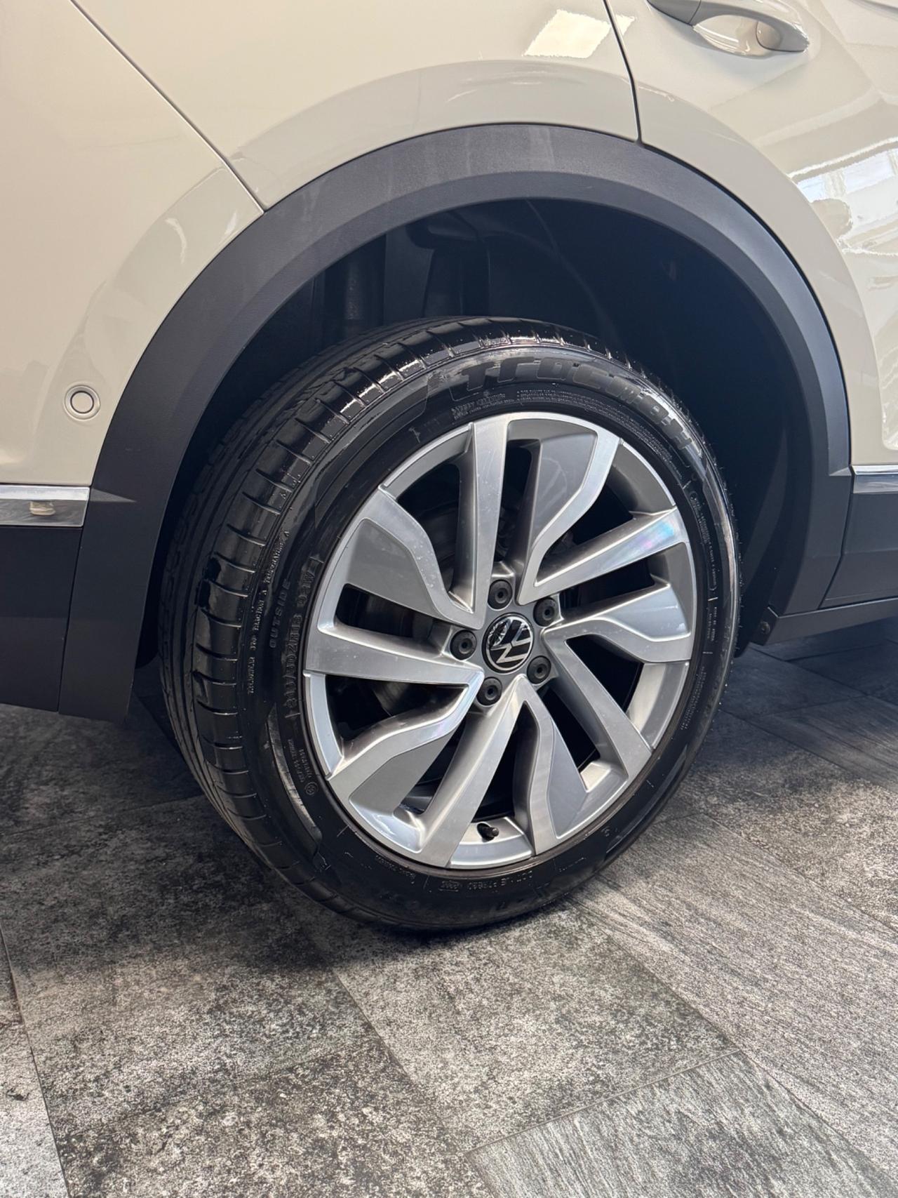 Volkswagen T-Roc 2.0 TDI 116 Cv R-Line