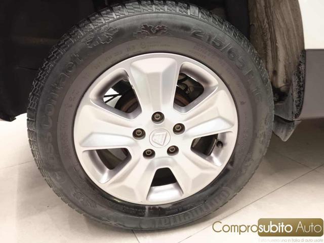 DACIA Duster 1.5 dCi 110CV S&S 4x2 Serie Speciale Lauréate Fami