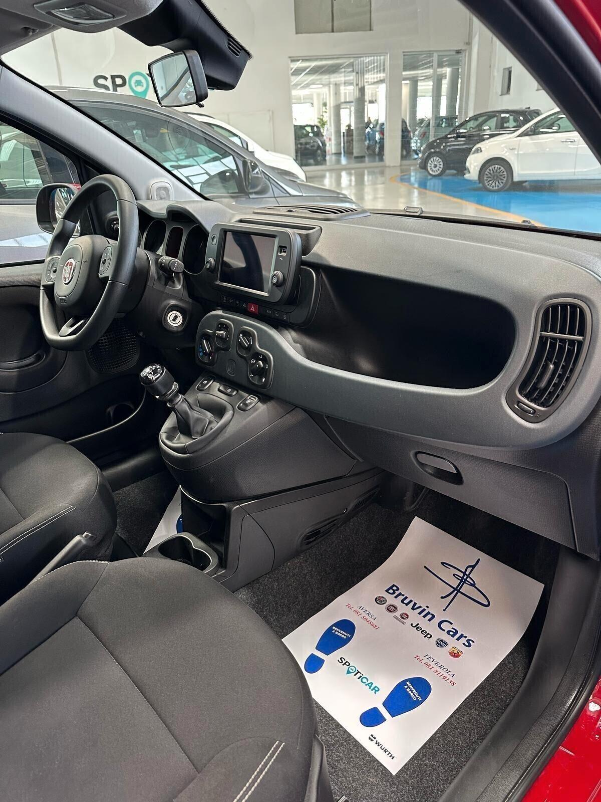 Fiat PANDA CROSS 1.0 HYBRID Km aziendale 2024