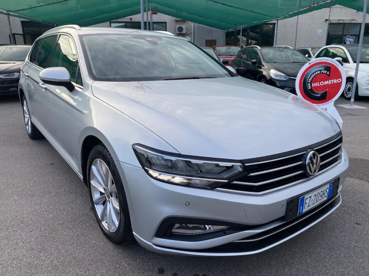 Volkswagen Passat Sw My20 DSG 2.0 150 CV Garantita