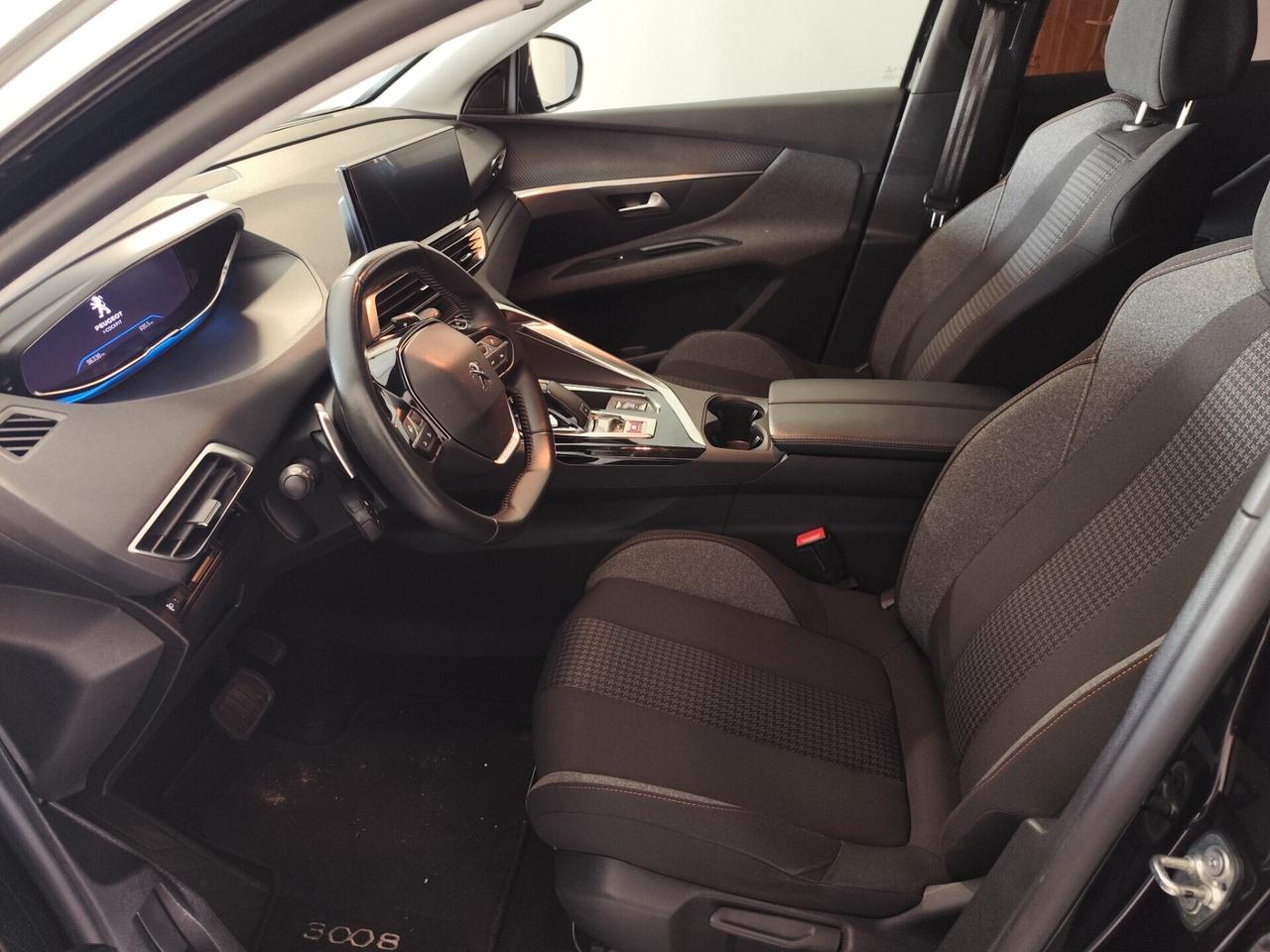 Peugeot 3008 1.5 EAT8 Business 130cv -2021