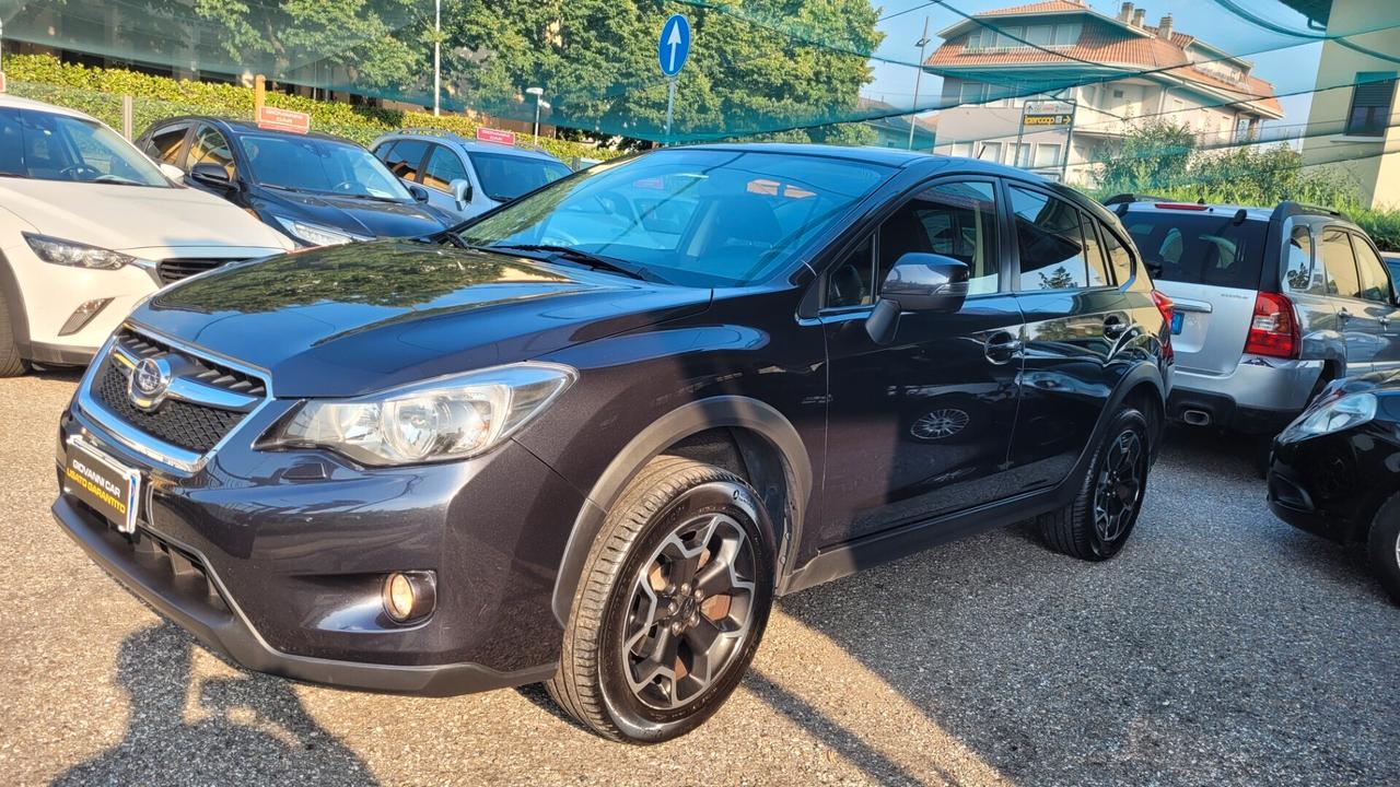 Subaru XV 2.0D Comfort..TETTO APRIBILE..