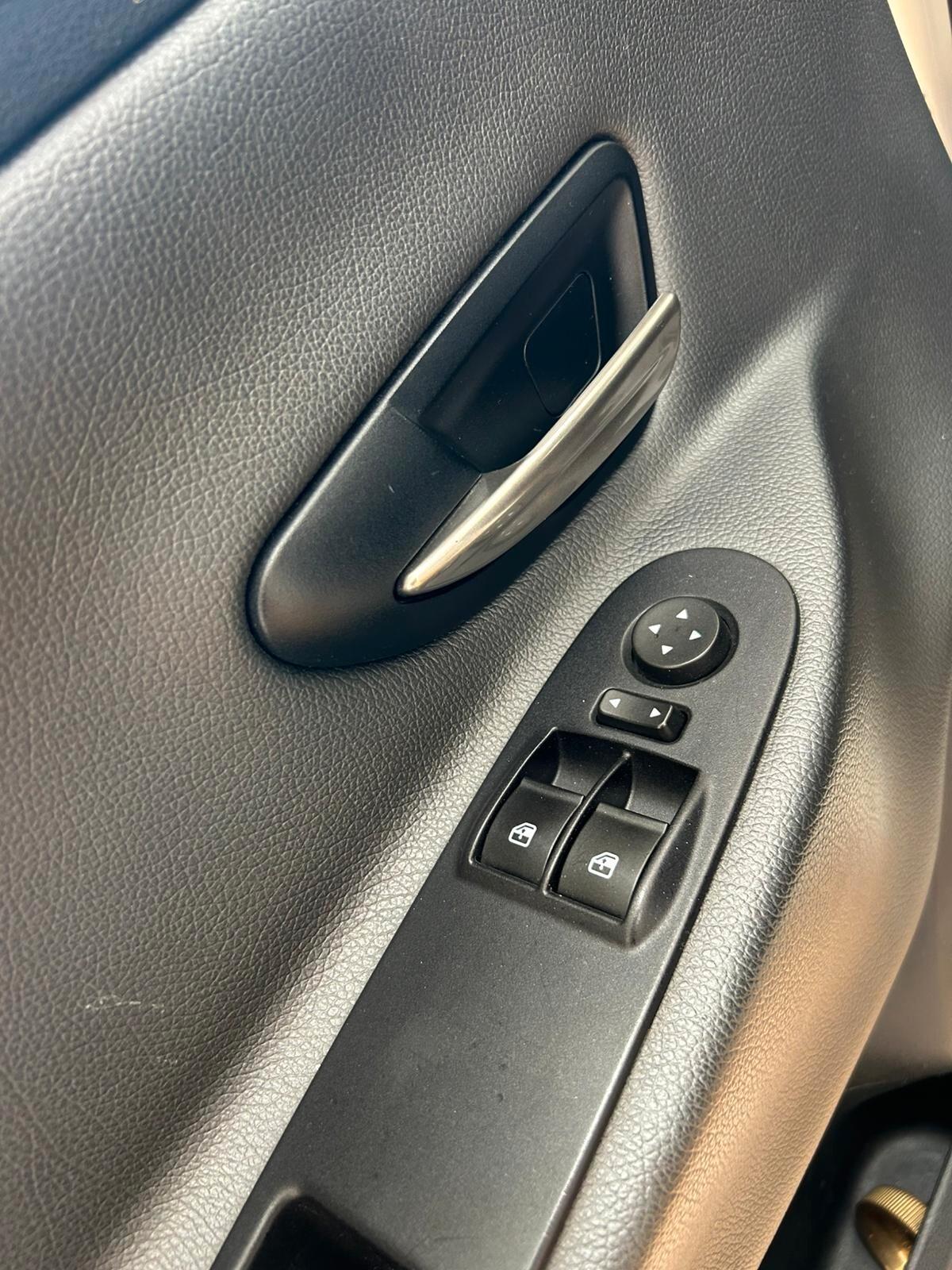 Lancia Ypsilon 1.2 69 CV 5 porte GPL Ecochic Gold