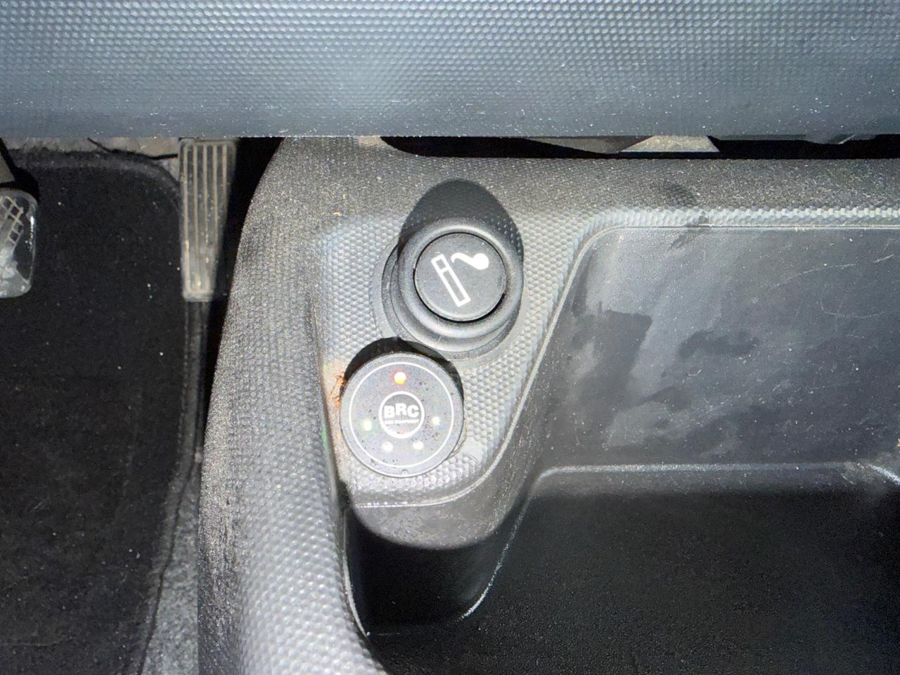 Honda Jazz 1.4 i-DSi benzina-GPL euro4 neopatentati