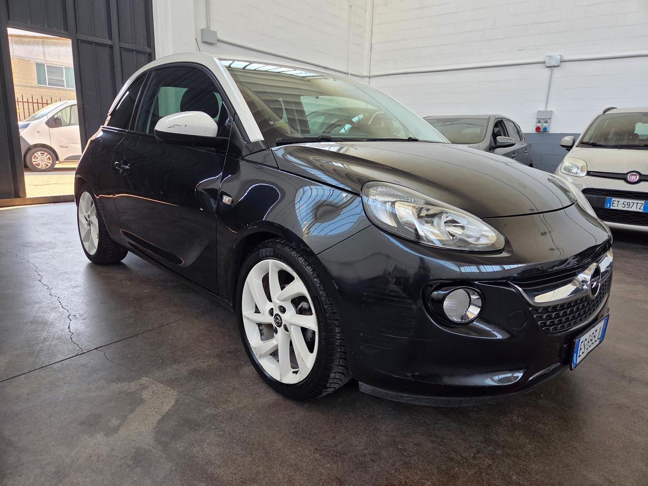 Opel Adam 1.2 70 CV