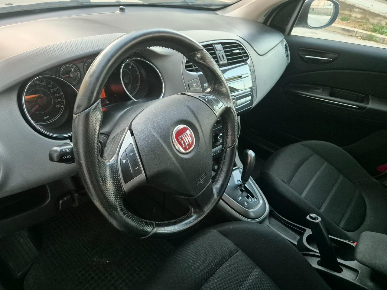 FIAT BRAVO 1.6 MJET 120 CV ANNO 2012 KM CERTIFICATI