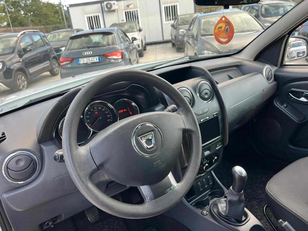 Dacia Duster 1.6 4x2 GPL -Lauréate- UNICOP.