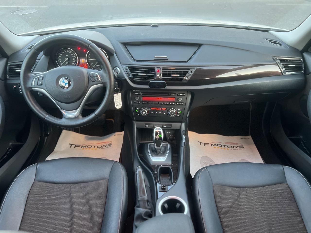 BMW X1 sDrive18d X Line - 12/2013
