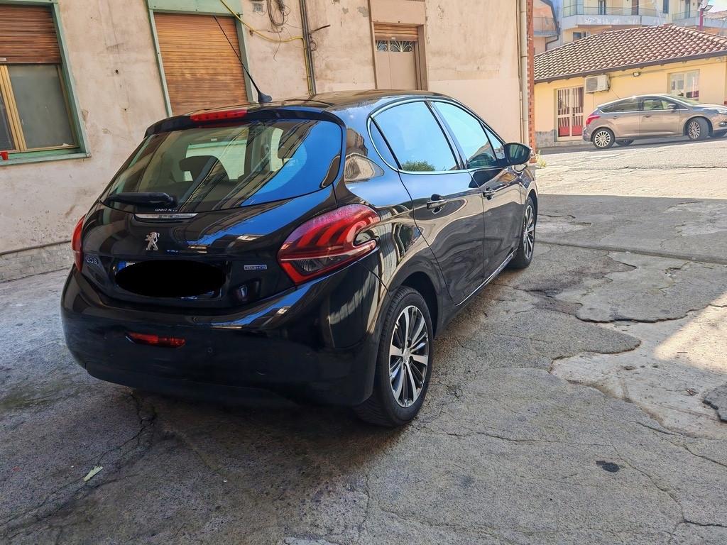 Peugeot 208 1.6 HdI come nuova