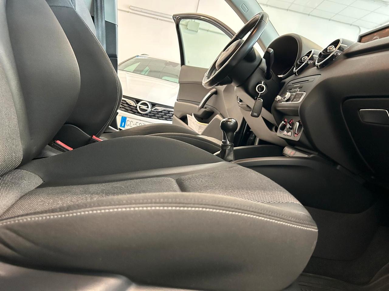 Audi A1 SPB AMBITION 1.6 TDI 90 CV 5mt