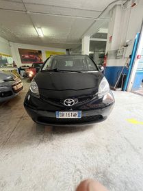 Toyota Aygo 1.0 12V VVT-i 5 porte Griffe cambio automatico