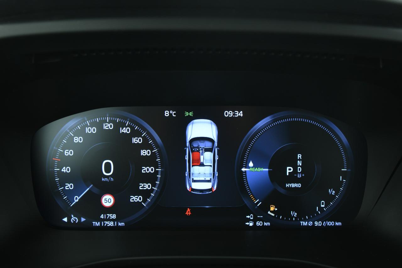 VOLVO XC40 1.5 t5 phev Inscription auto PELLE+APP CONNECT+C19"