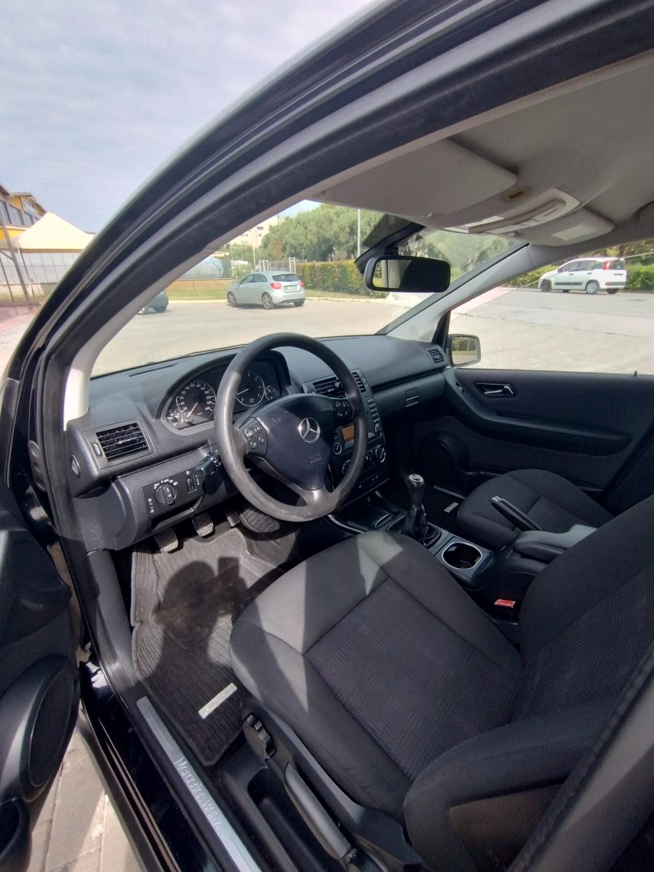 Mercedes-benz A 160 BlueEFFICIENCY