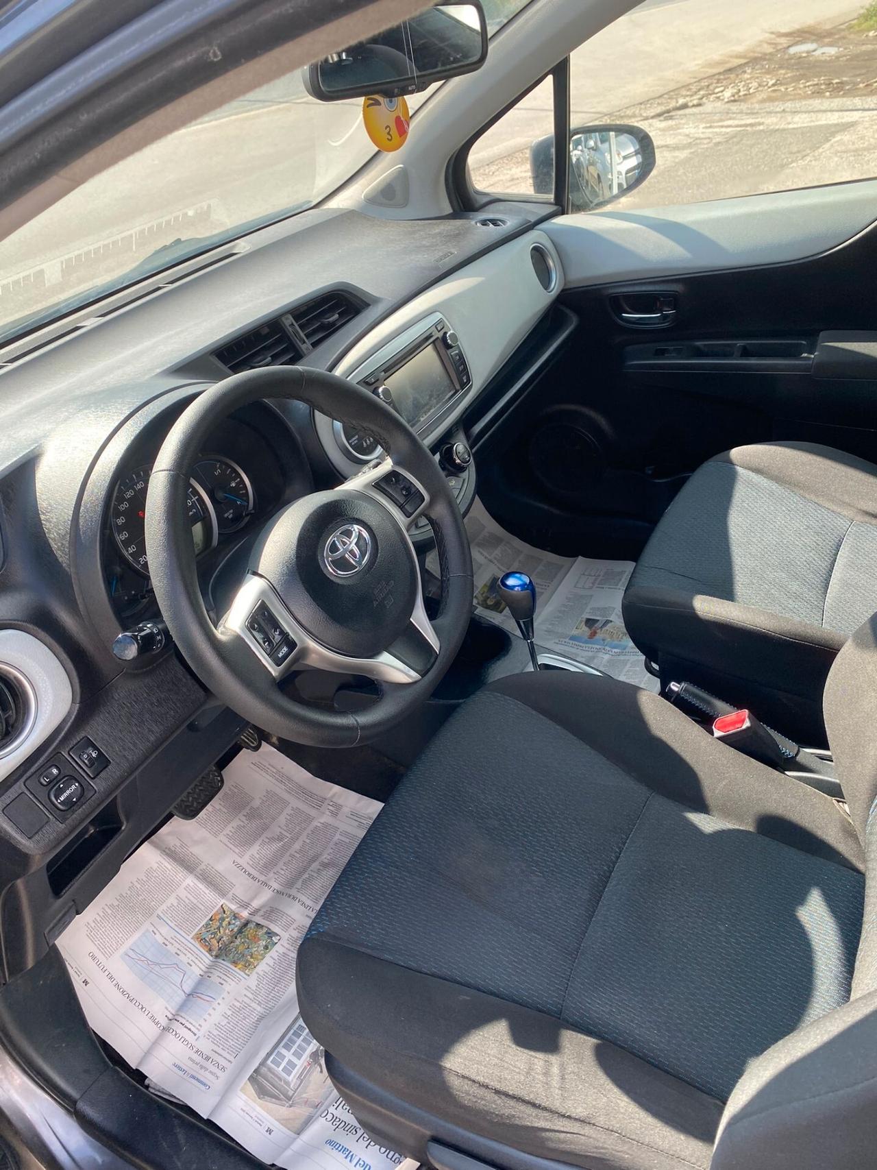 Toyota Yaris 1.5 Hybrid 5 porte Active