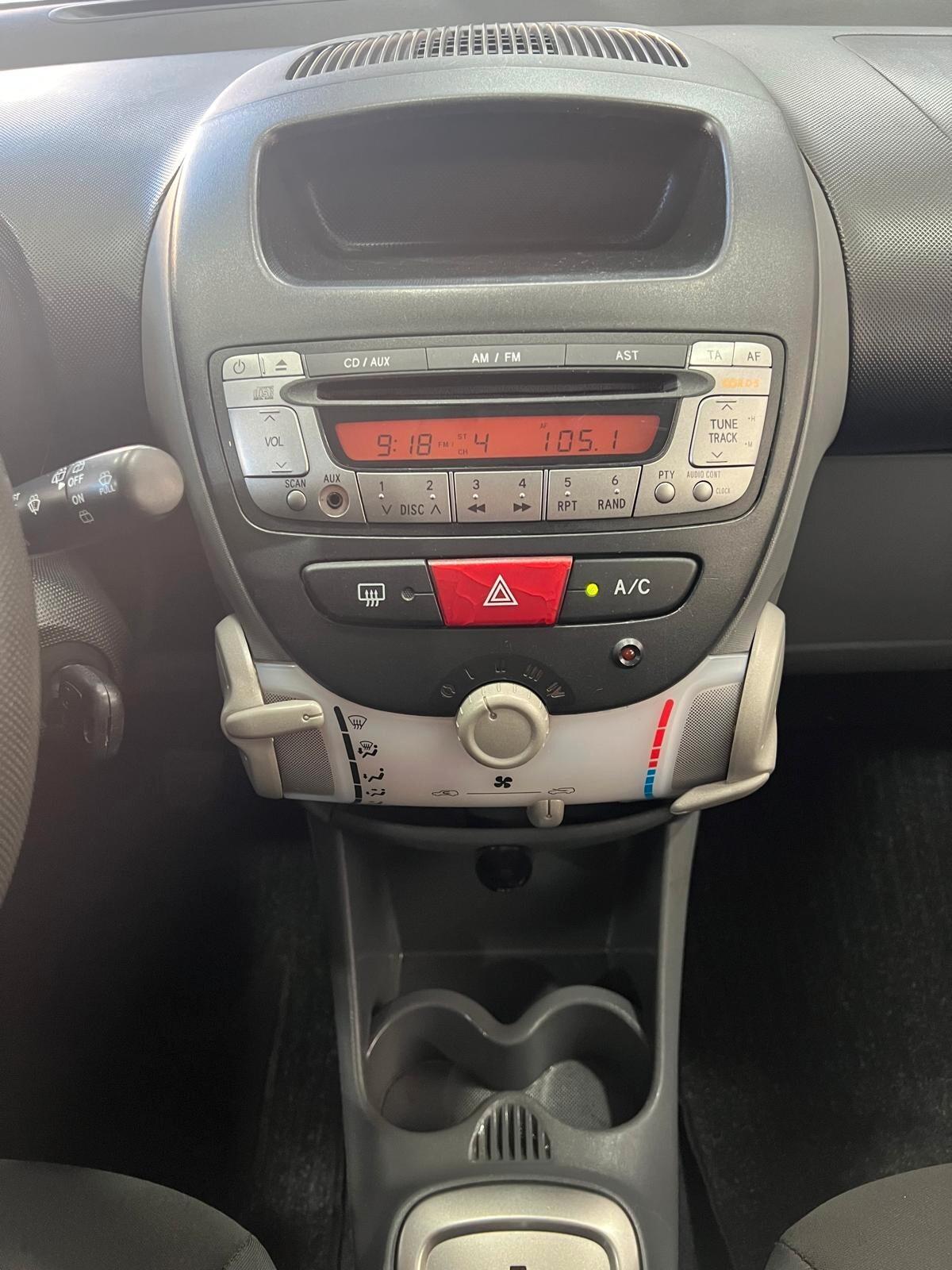Toyota Aygo 1.0 12V VVT-i 5 porte