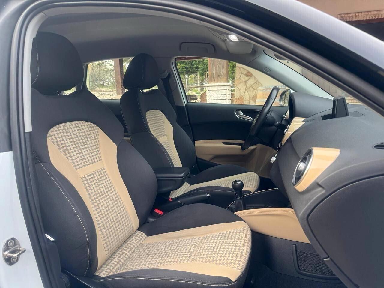 Audi A1 1.6 S line ADATTA NEOPATENTATI Tetto Nero