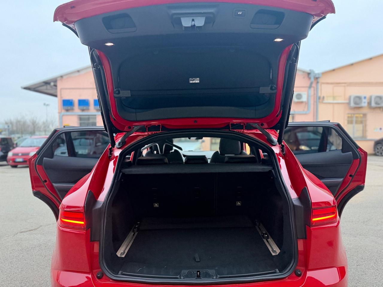 Jaguar E-Pace 2.0D 180 CV AWD R-Dynamic S