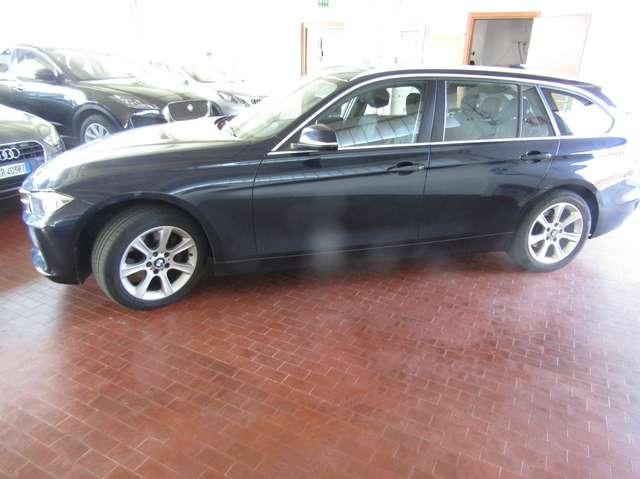 BMW 320 320d Touring xdrive Business auto
