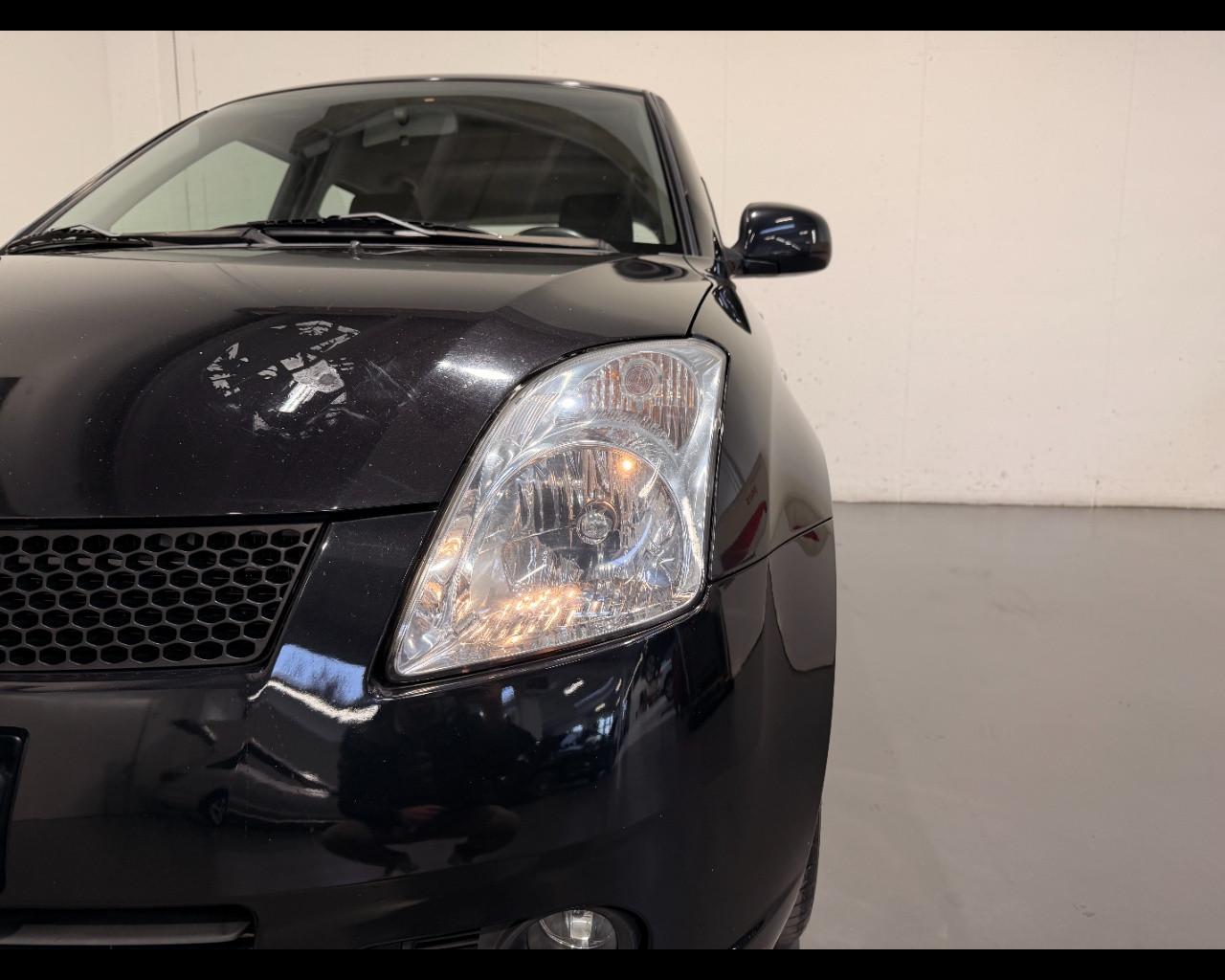 SUZUKI SWIFT 1.3 16v GL 4x4 5p