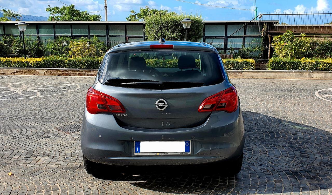 Opel Corsa 1.4 5 porte Innovation