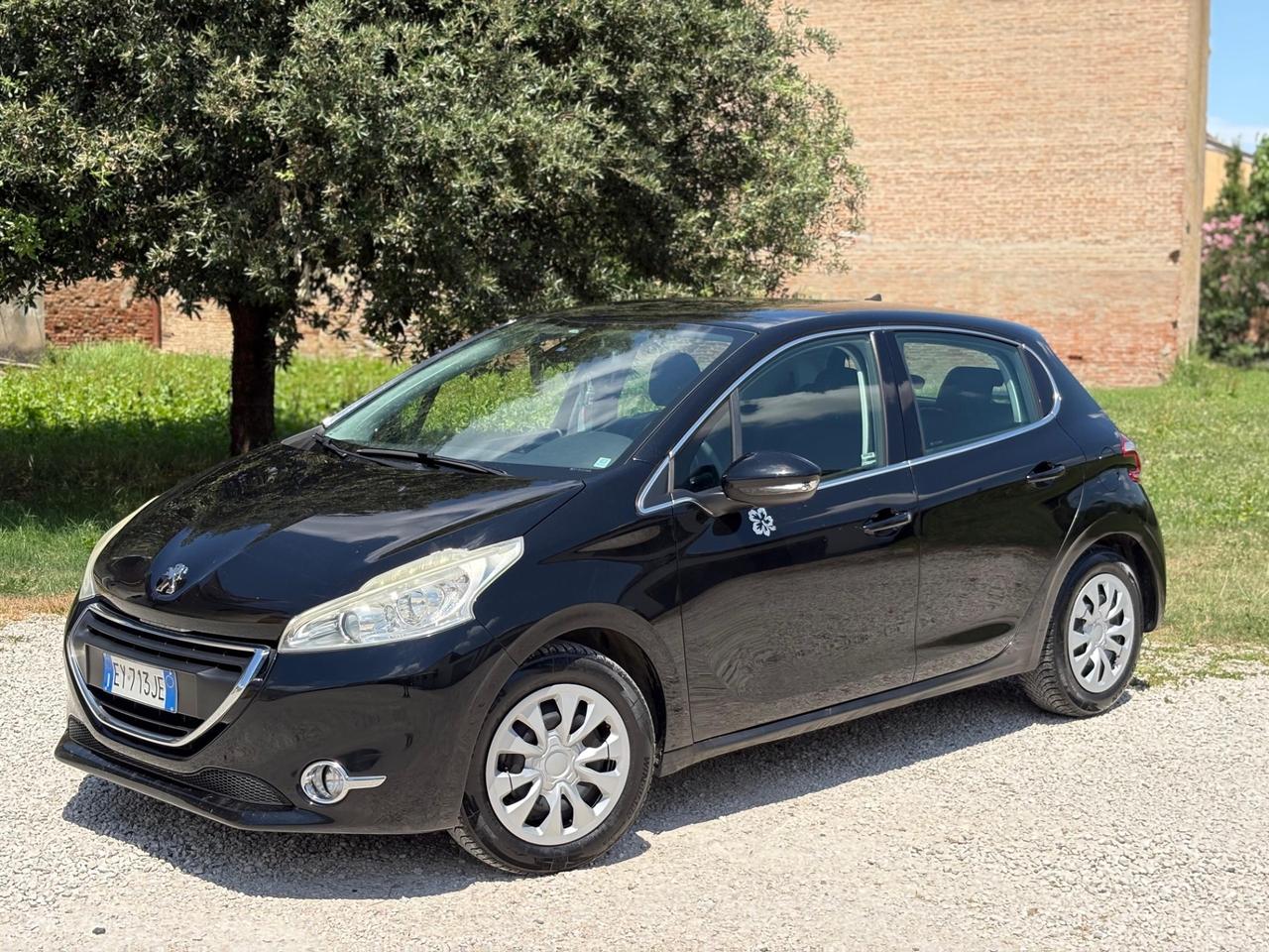 Peugeot 208 1.2benzina 5 porte Allure